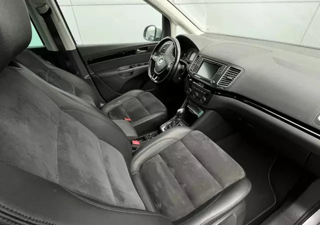 VOLKSWAGEN Sharan 2.0 TDI BMT Highline DSG