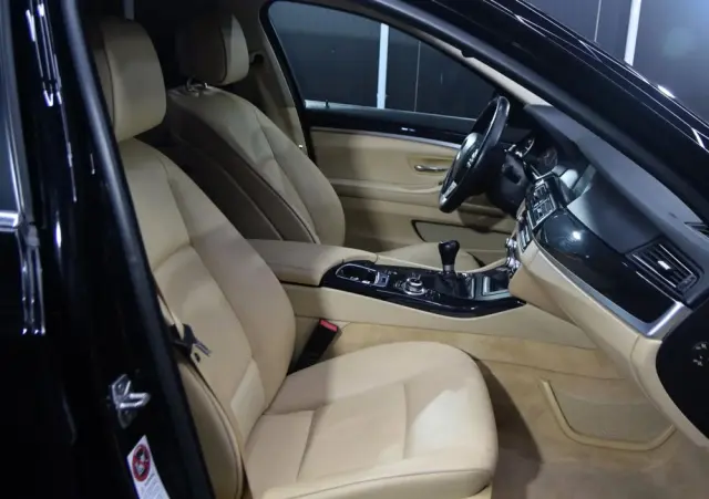 BMW Seria 5 520d