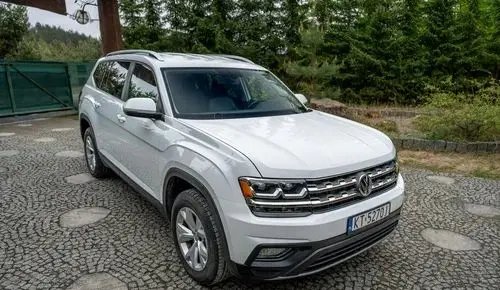 VOLKSWAGEN Atlas 
