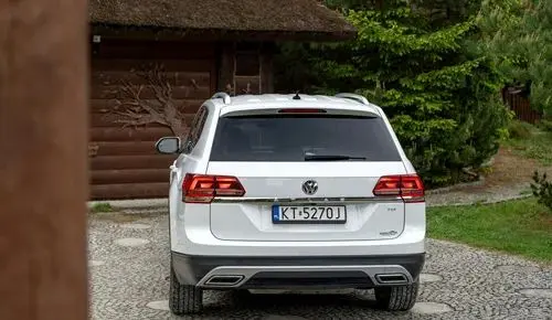 VOLKSWAGEN Atlas 