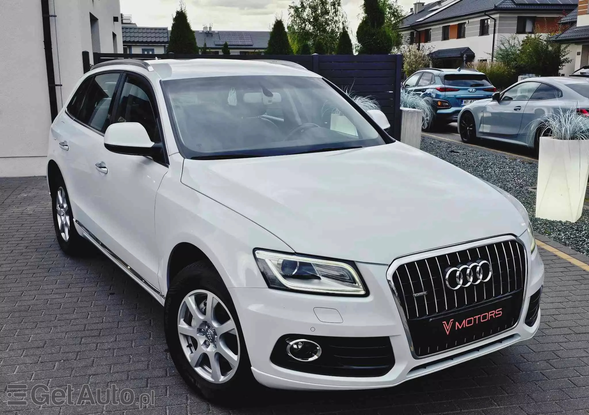 AUDI Q5 2.0 TDI quattro (clean diesel)