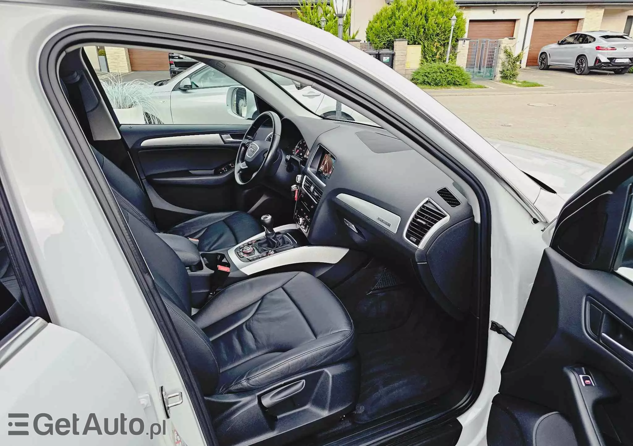 AUDI Q5 2.0 TDI quattro (clean diesel)