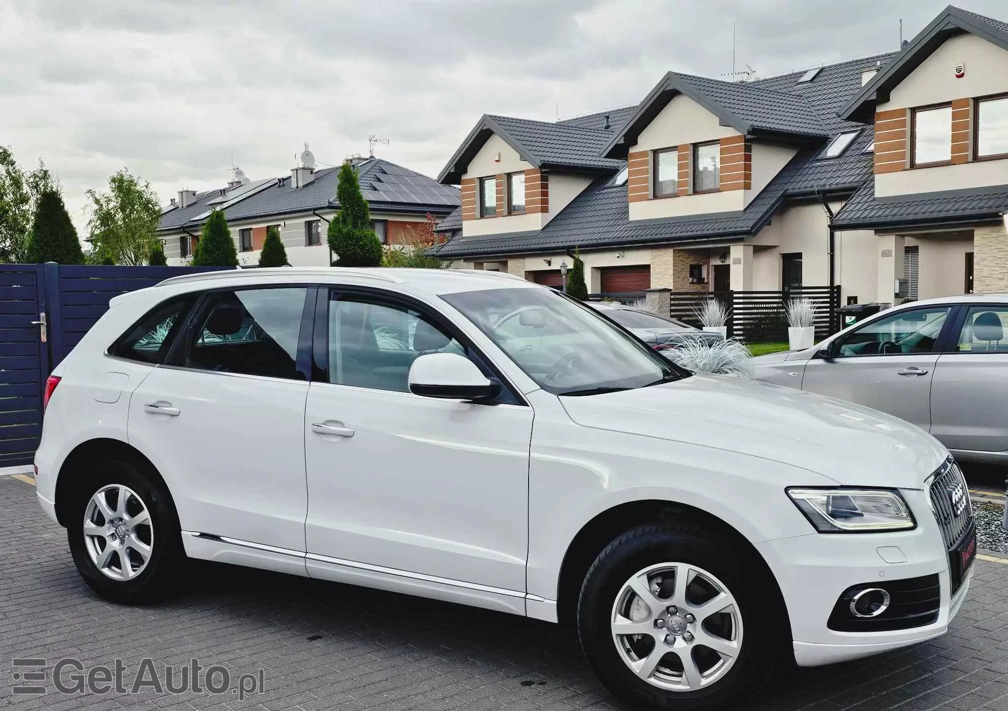 AUDI Q5 2.0 TDI quattro (clean diesel)
