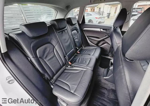 AUDI Q5 2.0 TDI quattro (clean diesel)