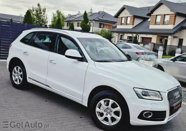 AUDI Q5 2.0 TDI quattro (clean diesel)