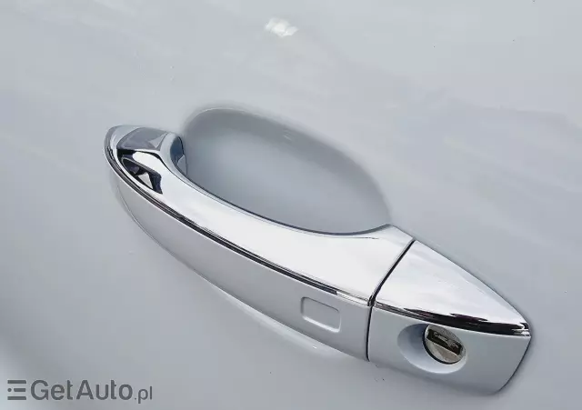 AUDI Q5 2.0 TDI quattro (clean diesel)