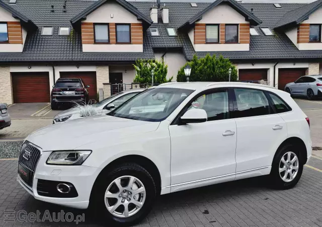 AUDI Q5 2.0 TDI quattro (clean diesel)