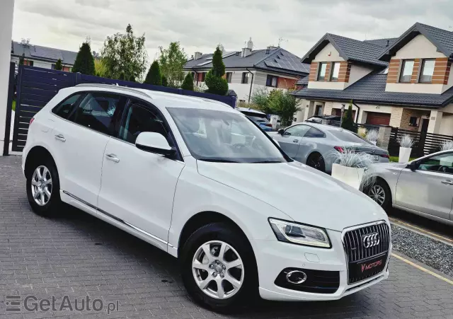 AUDI Q5 2.0 TDI quattro (clean diesel)