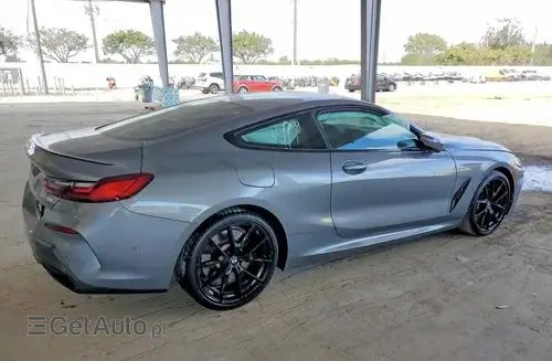BMW Seria 8 