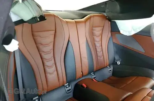 BMW Seria 8 