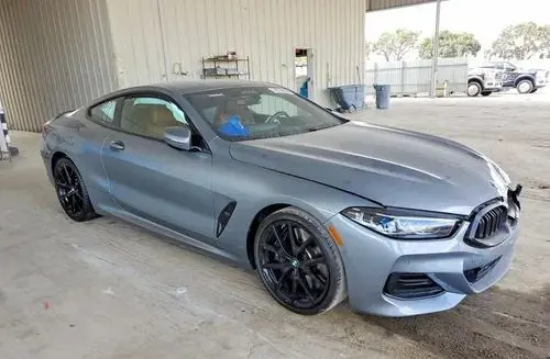 BMW Seria 8 