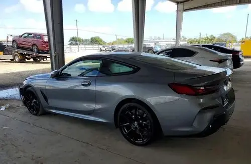 BMW Seria 8 