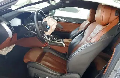 BMW Seria 8 