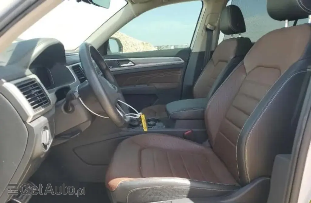 VOLKSWAGEN Atlas 