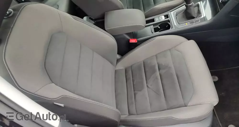 VOLKSWAGEN Golf VII 1.5 TSI BMT Comfortline