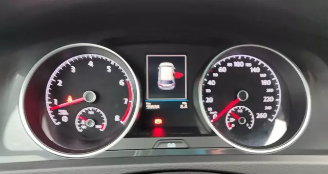 VOLKSWAGEN Golf VII 1.5 TSI BMT Comfortline