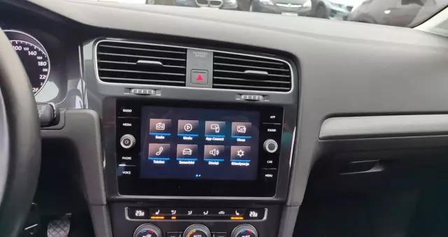 VOLKSWAGEN Golf VII 1.5 TSI BMT Comfortline