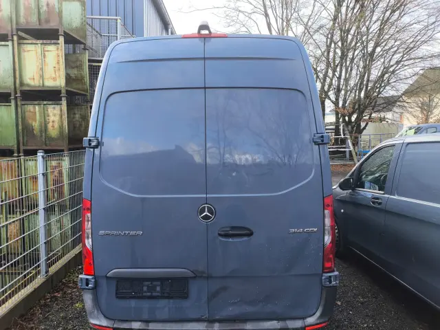 MERCEDES-BENZ Sprinter 