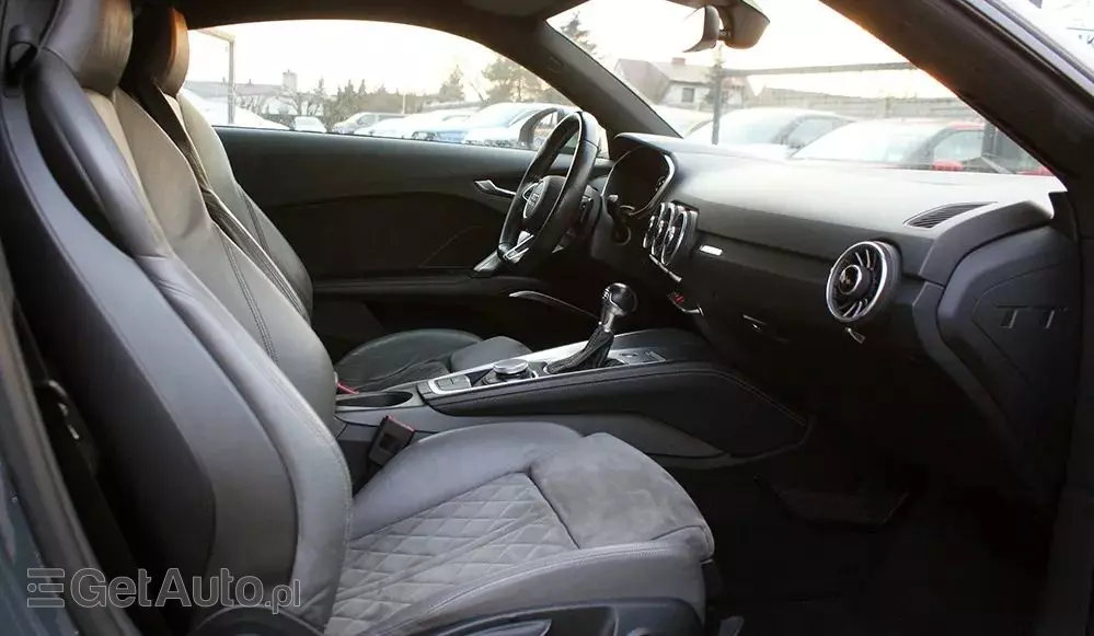 AUDI TT 2.0 TFSI Quattro S tronic