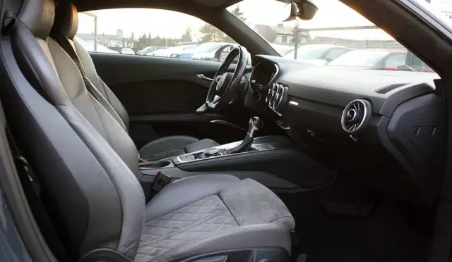 AUDI TT 2.0 TFSI Quattro S tronic