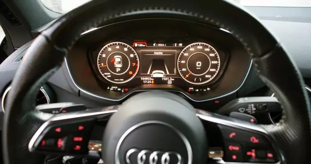 AUDI TT 2.0 TFSI Quattro S tronic