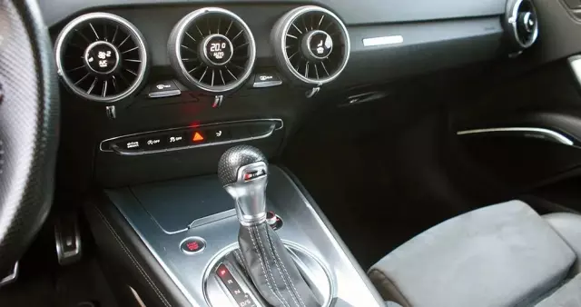 AUDI TT 2.0 TFSI Quattro S tronic