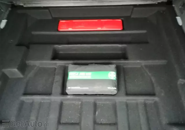 VOLVO V60 D2 Momentum