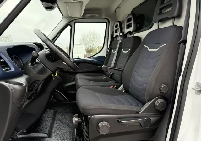 IVECO 2021/Daily 35-140 A8V/MAXI/ Automat Hi-Matic/full LED reflektory/Klima/PDC/tempomat/fotel comfort 