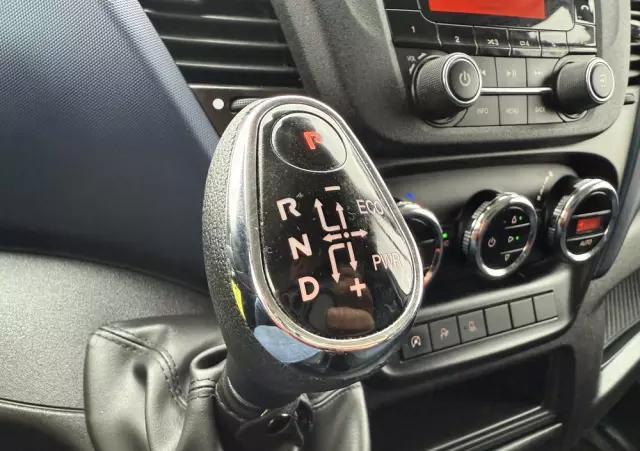 IVECO 2021/Daily 35-140 A8V/MAXI/ Automat Hi-Matic/full LED reflektory/Klima/PDC/tempomat/fotel comfort 