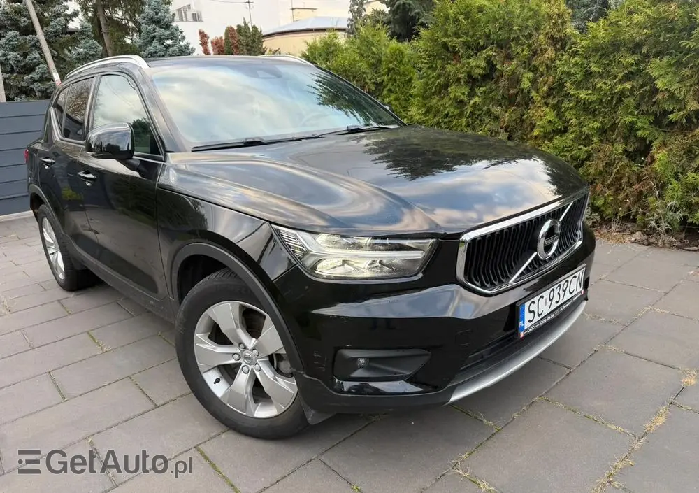 VOLVO XC 40 T5 AWD Geartronic Momentum Pro
