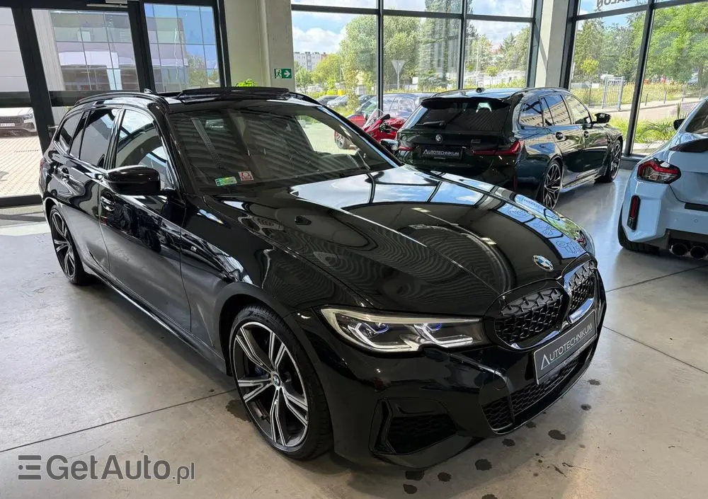 BMW Seria 3 M340i xDrive sport
