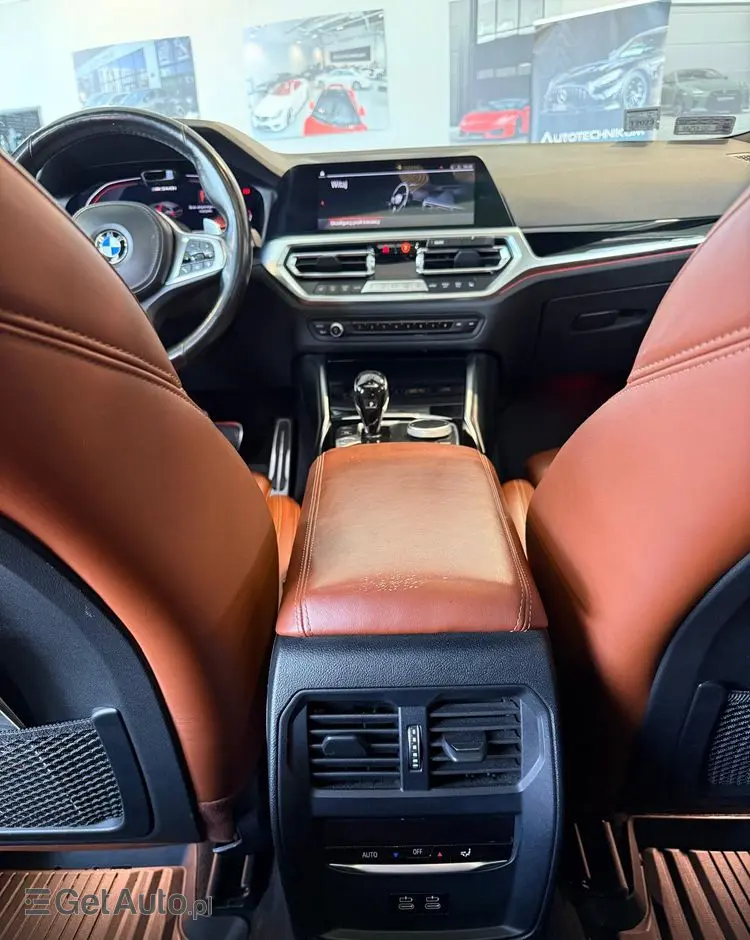 BMW Seria 3 M340i xDrive sport