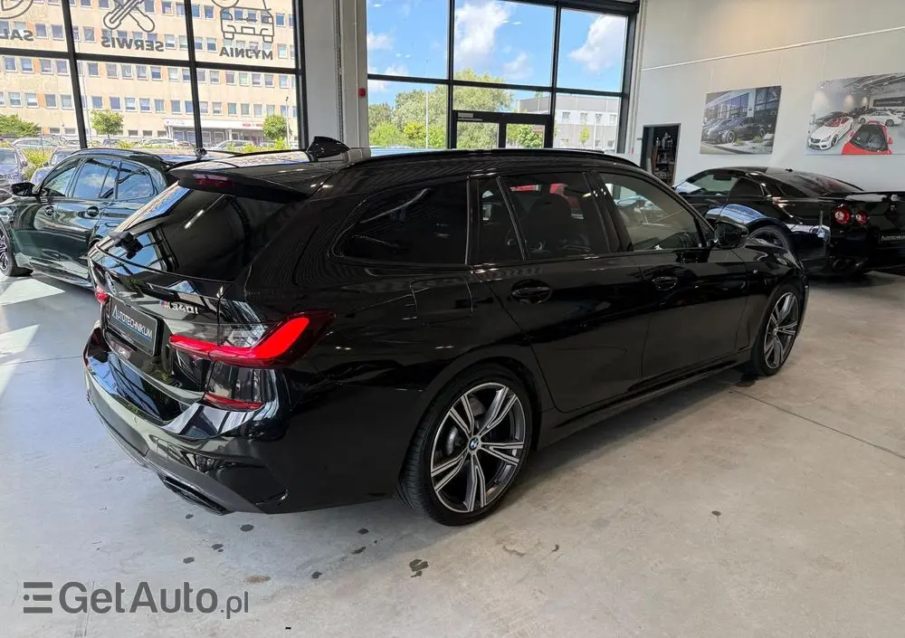 BMW Seria 3 M340i xDrive sport