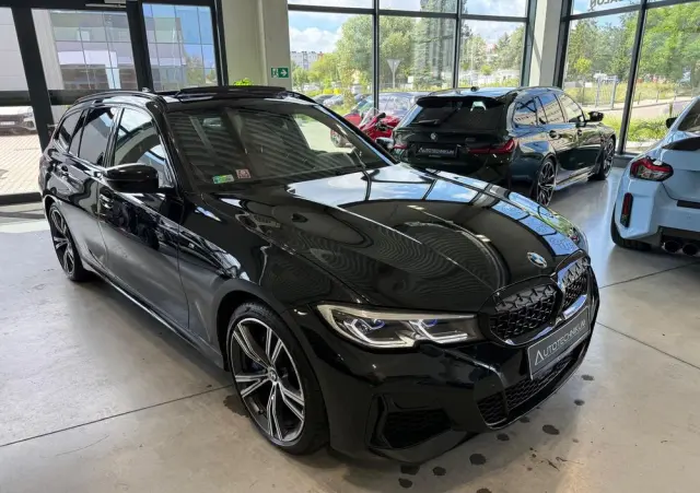 BMW Seria 3 M340i xDrive sport