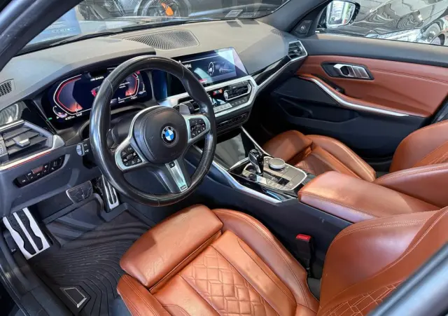 BMW Seria 3 M340i xDrive sport