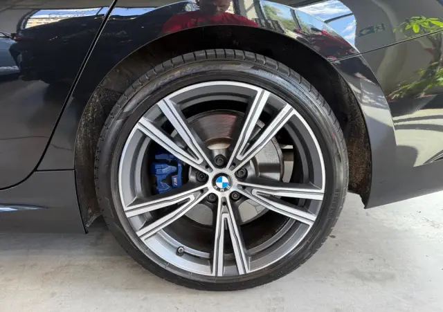 BMW Seria 3 M340i xDrive sport