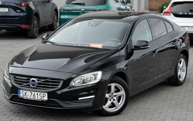 VOLVO S60 D3 Drive-E Momentum