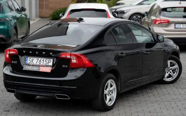VOLVO S60 D3 Drive-E Momentum
