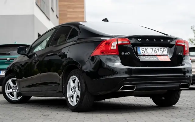 VOLVO S60 D3 Drive-E Momentum