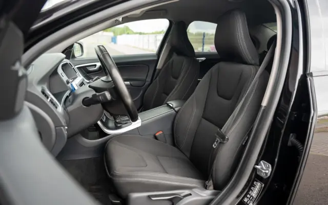 VOLVO S60 D3 Drive-E Momentum