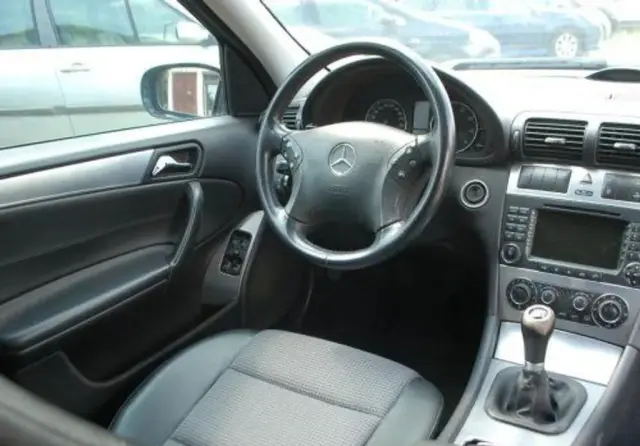 MERCEDES-BENZ Klasa C 