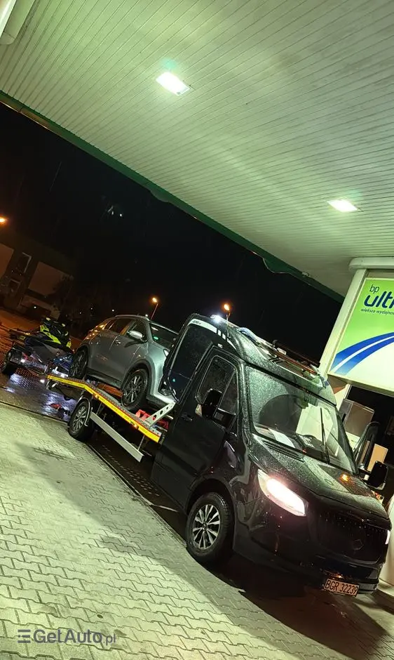 MERCEDES-BENZ SPRINTER 