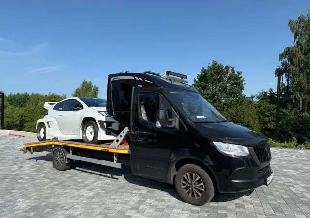 MERCEDES-BENZ SPRINTER 