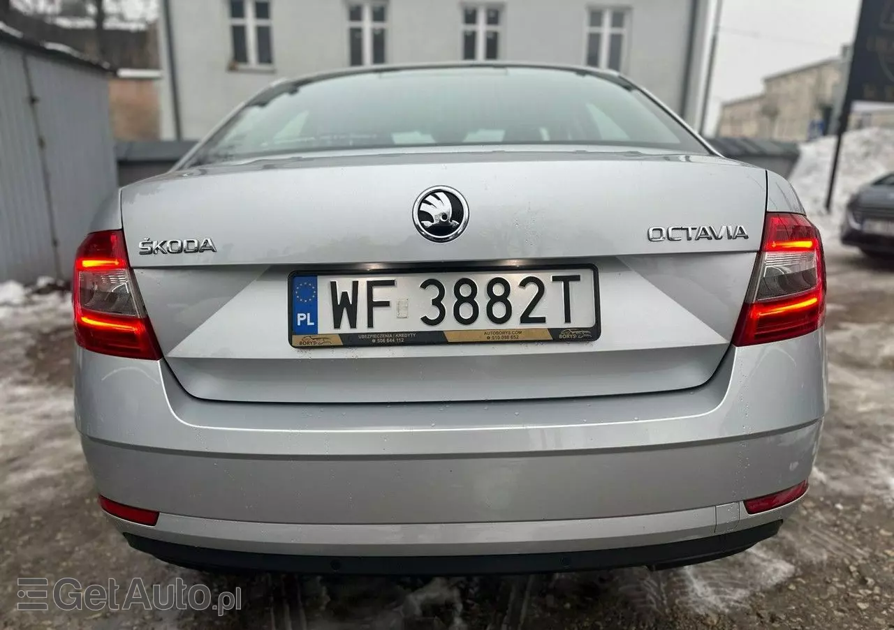 SKODA Octavia 1.0 TSI Ambition