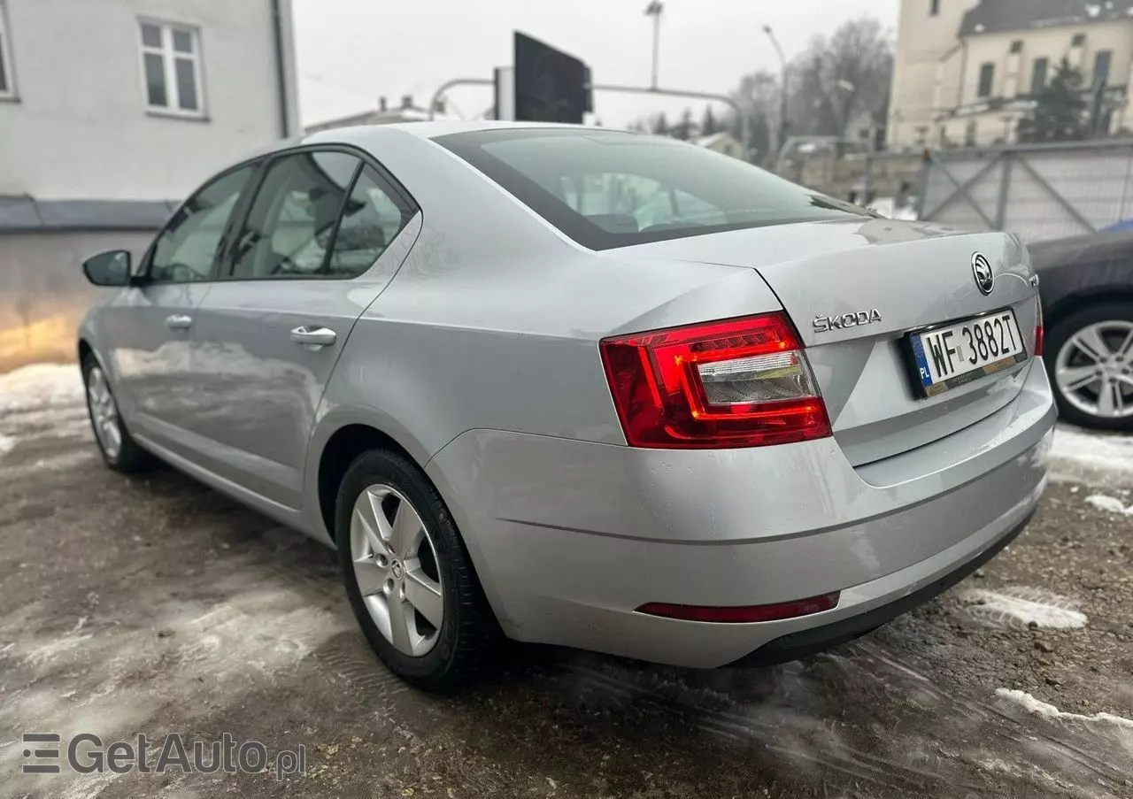 SKODA Octavia 1.0 TSI Ambition