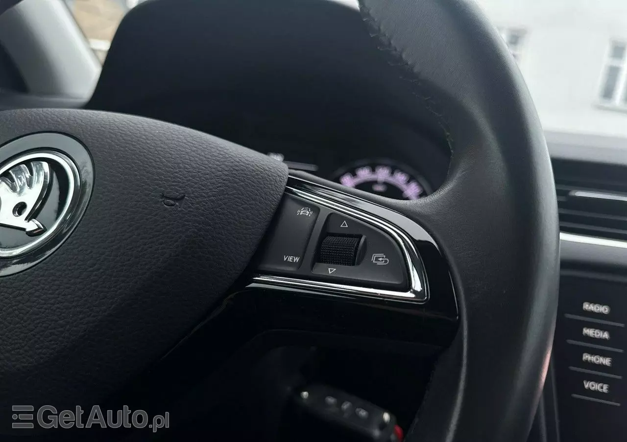 SKODA Octavia 1.0 TSI Ambition