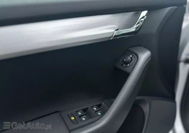 SKODA Octavia 1.0 TSI Ambition