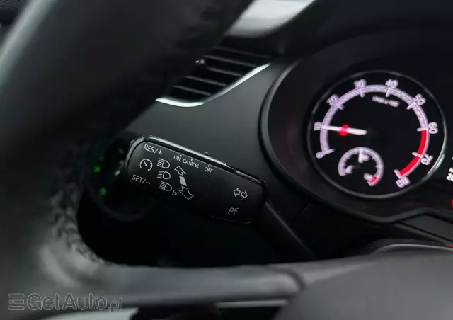 SKODA Octavia 1.0 TSI Ambition