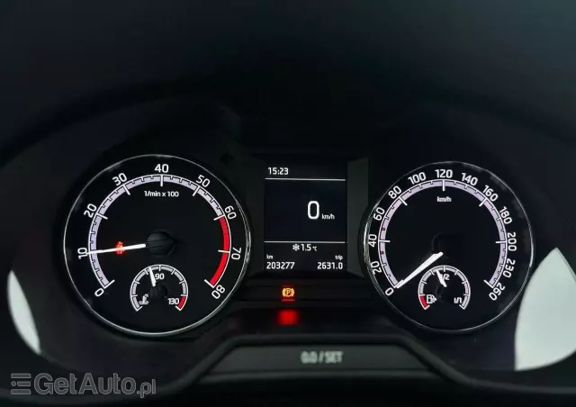 SKODA Octavia 1.0 TSI Ambition