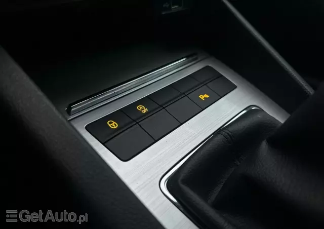SKODA Octavia 1.0 TSI Ambition